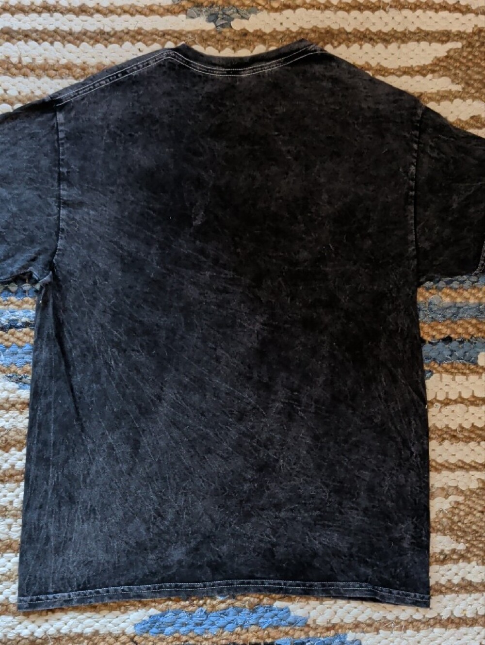 Black And Blue Nirvana Shirt - Picture 4 of 4